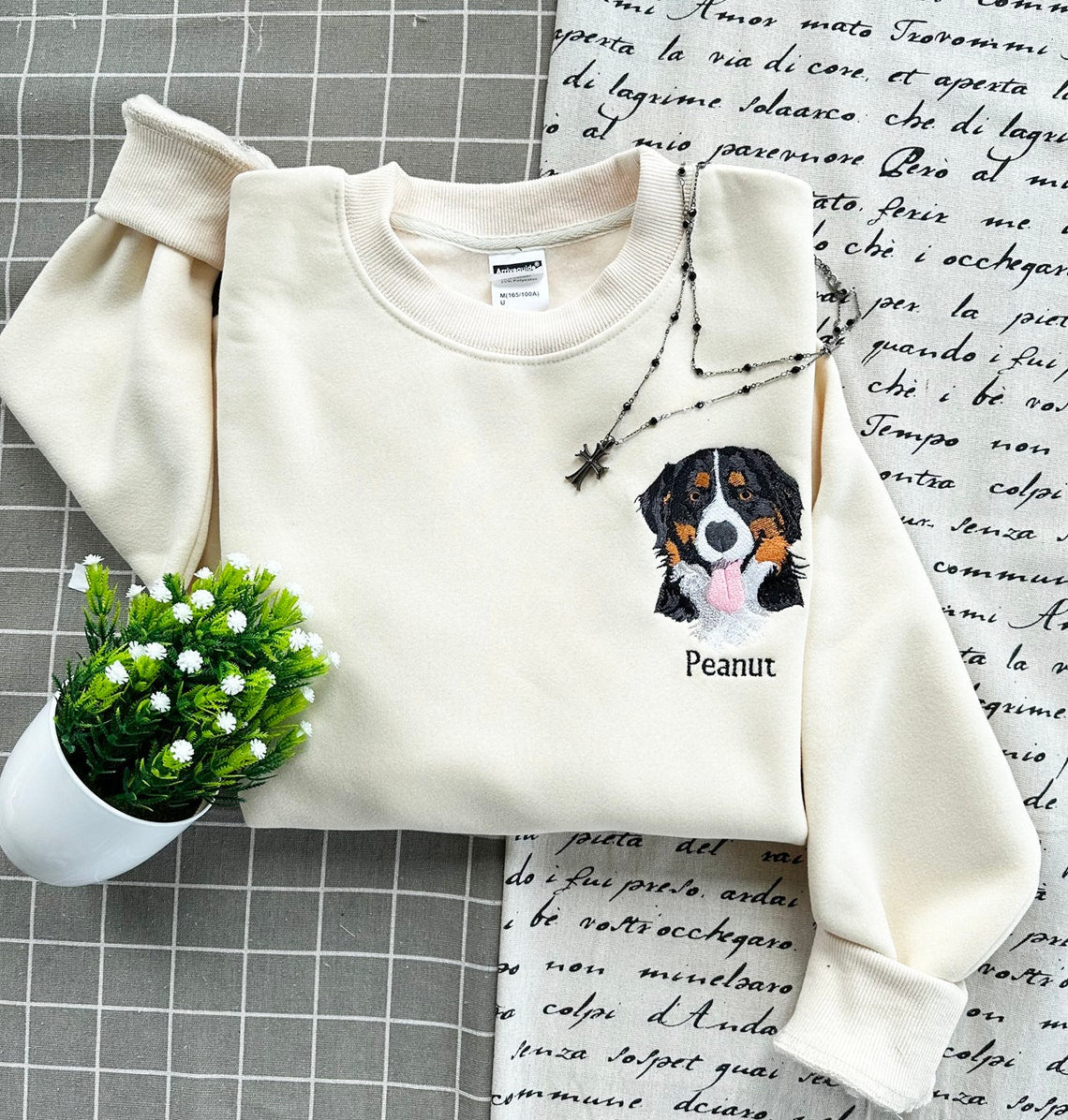 Personalized Plus Size Sweatshirt Hoodie with Embroidered Pet Face and Name Gift For Pet Lover