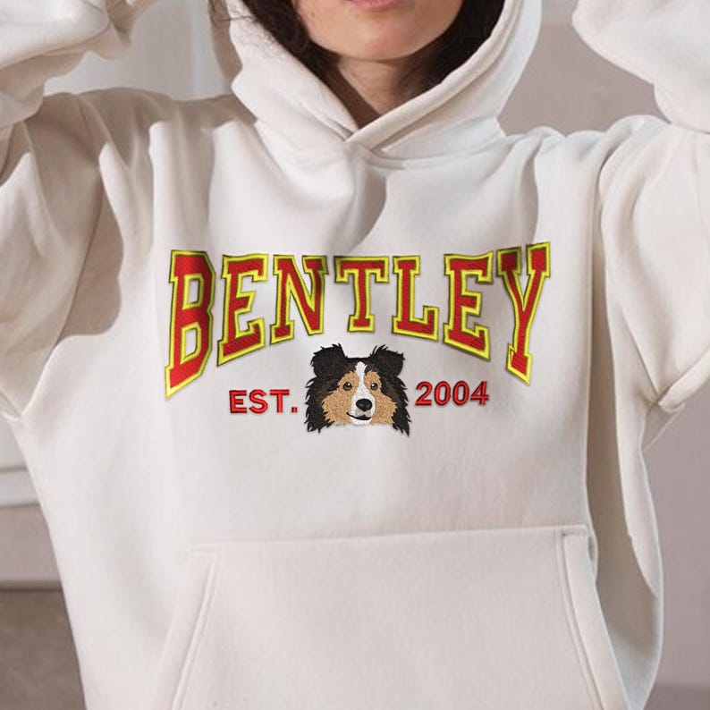 Personalized Embroidered Pet Face and Name Est Sweatshirt for Pet Lovers